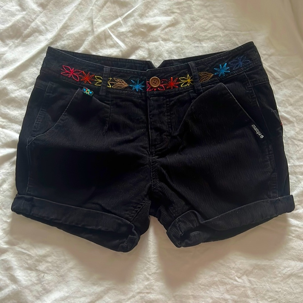 Maloja women’s corduroy shorts size small - dark navy blue
